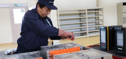 Nissan строит завод для переработки АКБ для электромобилей 