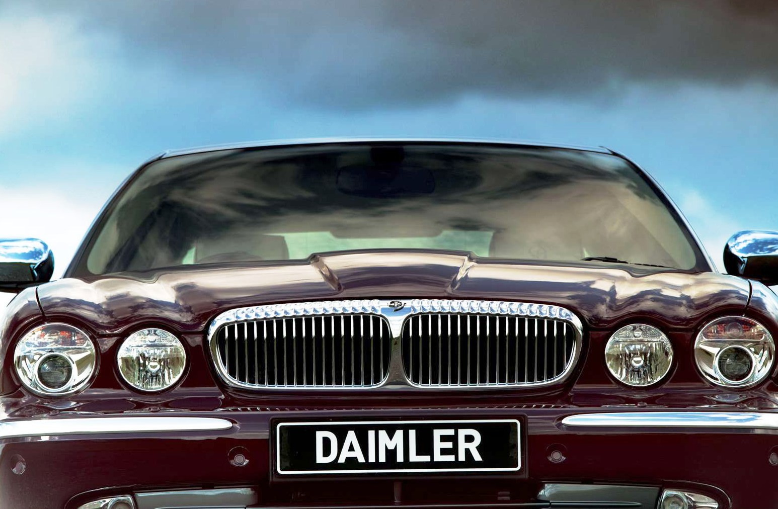 Daimler строит свой гигазавод